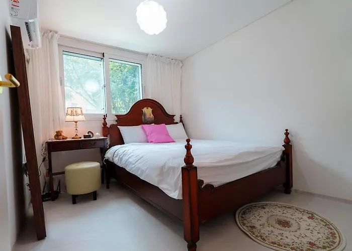 Daire Hongdae 5 Minutes, Park View, 8-person Family, Free Parking, Luggage Storage, Early Check-in, Late Check-out, Infant Welcome, Dryer And Bidet Seul