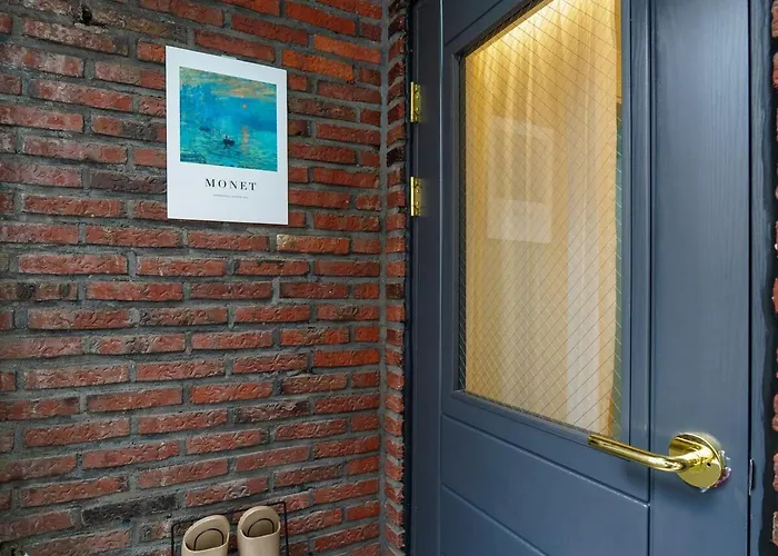 Hongdae 5 Minutes, Park View, 8-person Family, Free Parking, Luggage Storage, Early Check-in, Late Check-out, Infant Welcome, Dryer And Bidet Seul